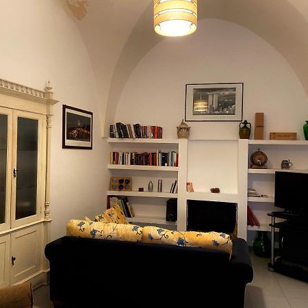 Casa Vacanze...Dei Teutonici Месане Екстериор снимка