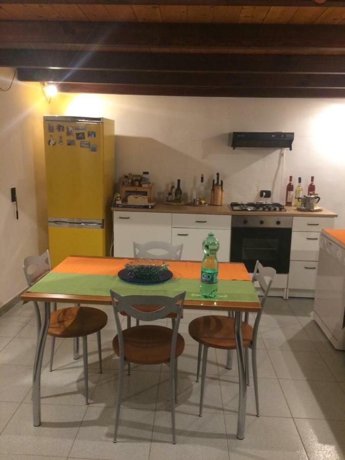 Casa Vacanze...Dei Teutonici Месане Екстериор снимка