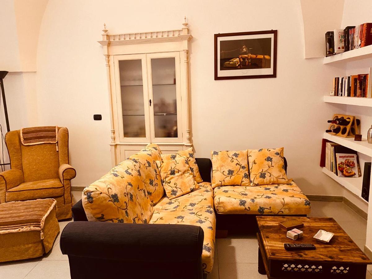 Casa Vacanze...Dei Teutonici Месане Екстериор снимка